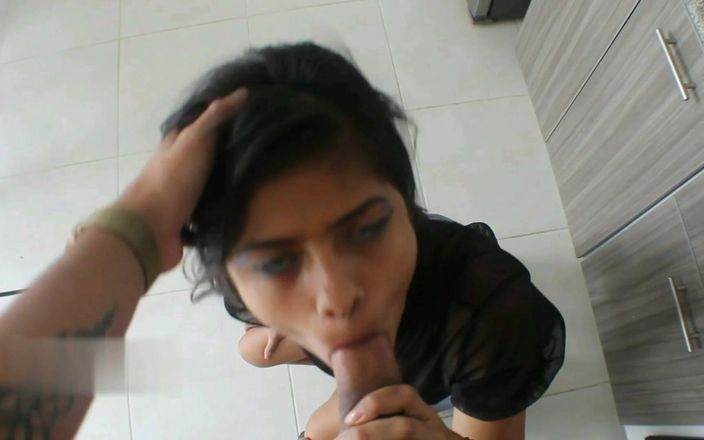 Britany: Harter schwanz, hungrige zunge ... and many happy endings - Porno in...