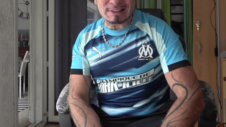 AMATOR BAREBACK FRENCH STUDIO: Eşcinsel ikizlerle bukkake amatör tüm arkadaşlarını döl emiyor