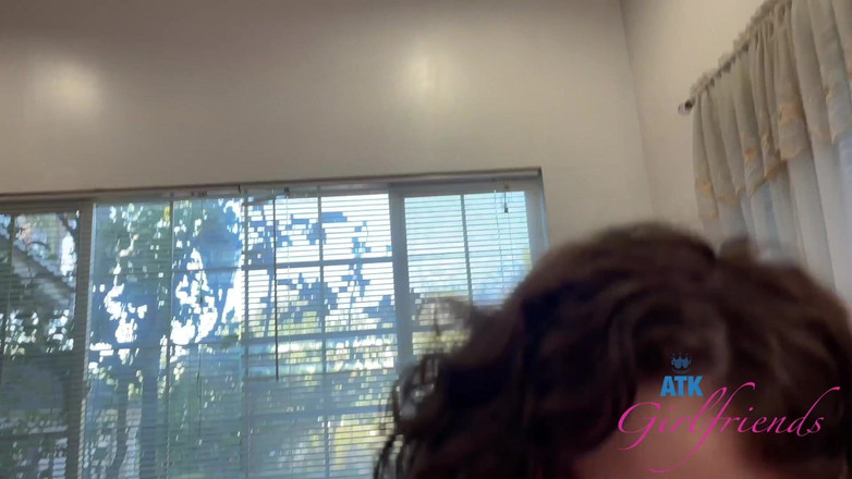 ATK Girlfriends: Appuntamento virtuale