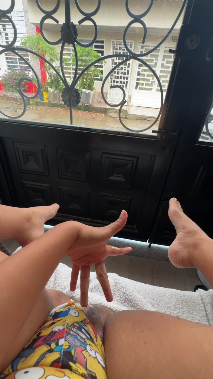 EMY_AND_JONH: Seseorang yang mahukan labia tebal saya