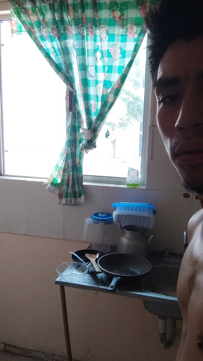 AlexAlejandro13: Ellos miran mi polla