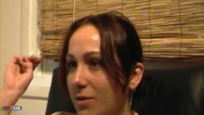 MMM100: Julie: Interview porno met Julie