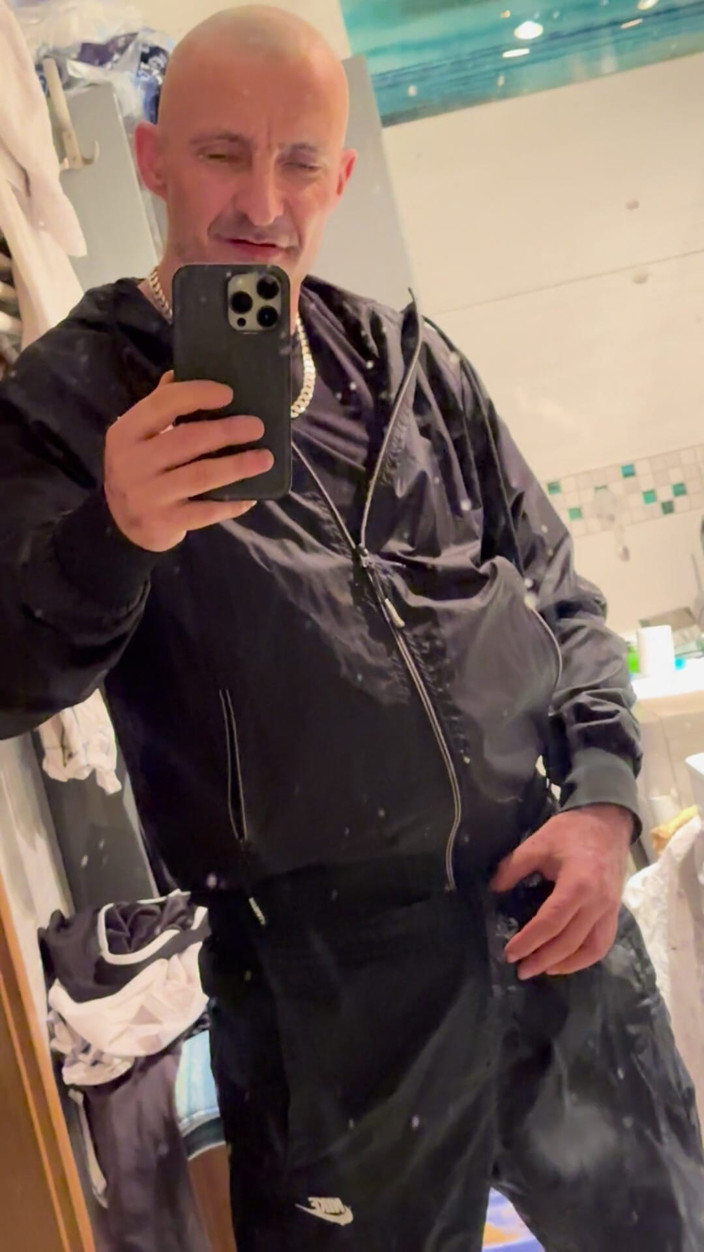 Ditrypig fetish: シュチャニエ・スパンキング・ドレチジャージ