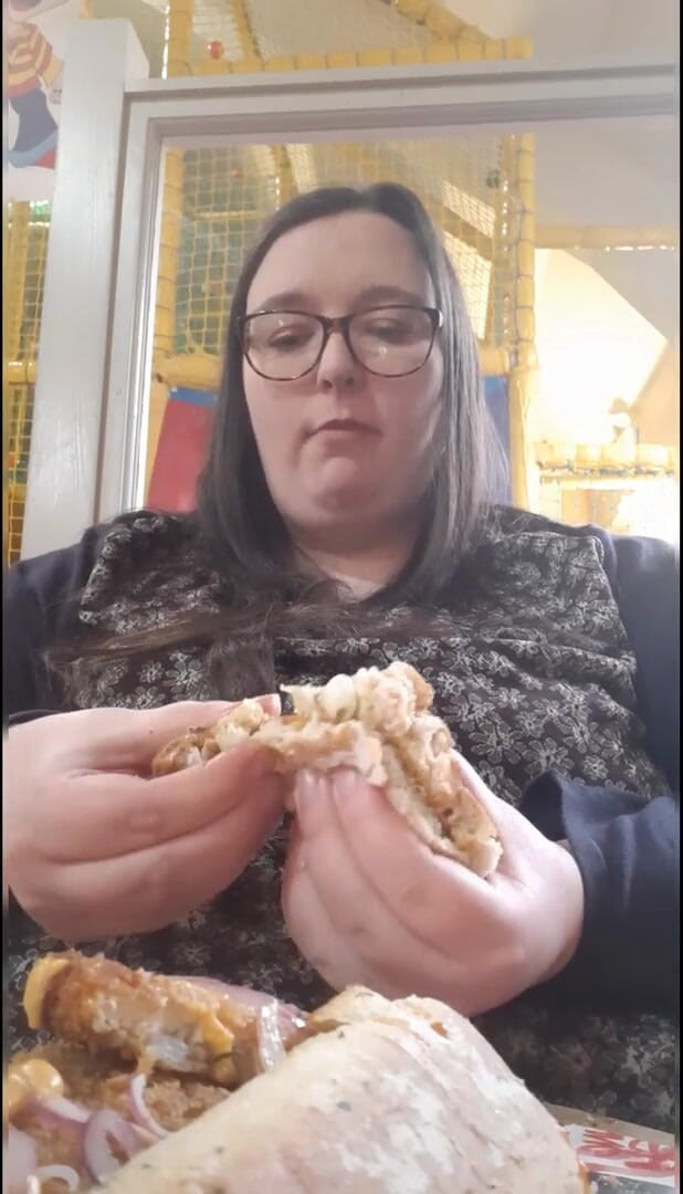 SSBBWLadyBrads: SSBBW secret filming of meal with stepfamily (This video has no...