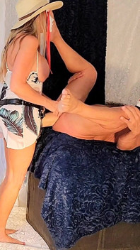 Misjonarz Ustalanie z Squishy Mega Strapon Dildo