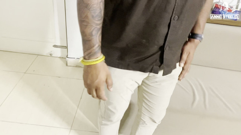 Anne Steele: हॉट पत्नी की पति के बॉस द्वारा चुदाई - मुझे संभालने दो - भाग 1