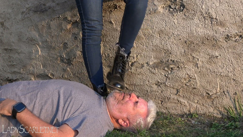 Lady Scarlet: Lady Scarlet - Dr Martens Cleaning Outdoor HD - Dr Martens Puliti...