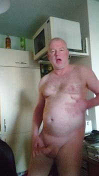 Nylonjunge Is Horny in the Morning with Coffee