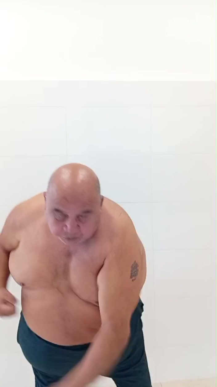 Punchbagplz: Bubba Wrestle Workout Can You Handle Him?