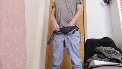 Rafael Torreano: Heißer typ lässt seine hose vor seiner kamera fallen und...