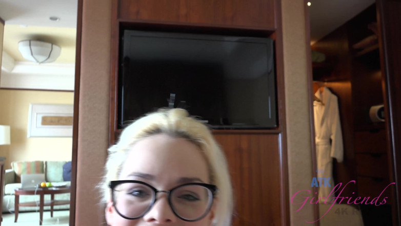 ATK Fans (Girlfriends): Virtuální dovolená Thajsko s Elsa Jean 1/3