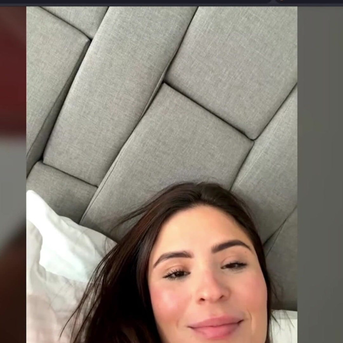 Ayumi Hall: Uyandıktan Hemen Sonra Yataktayken Sikilmek Gibi