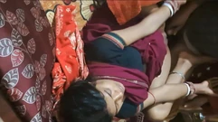 Awek kampung berkongkek