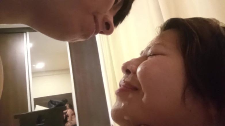 Moo DBOXXX: This Mature Single Stepmom Loves Sucking My Dick, She's Getting...