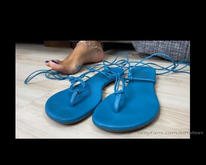 KiffaFeet: Chủ nghĩa kích thích chân và trêu chọc chân với đôi...