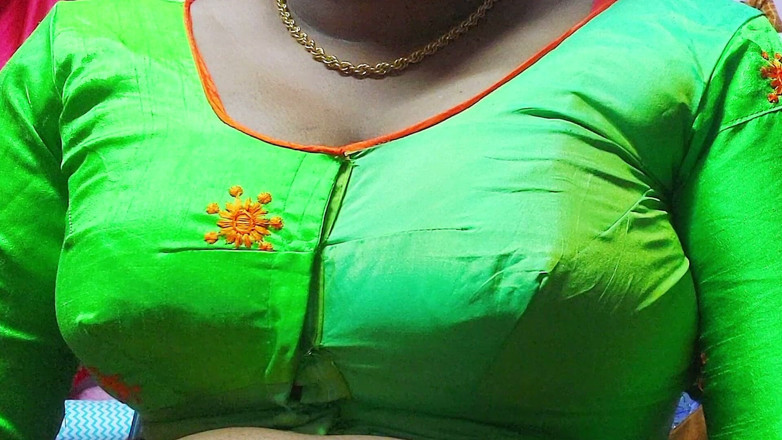 Desi Mohini: Una insegnante desi calda e sexy fa sesso con una...