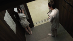 Eagle-Special: 素朴で物静かで陰鬱な看護師が目覚めると、白衣を着た汚くてふしだらな妻に