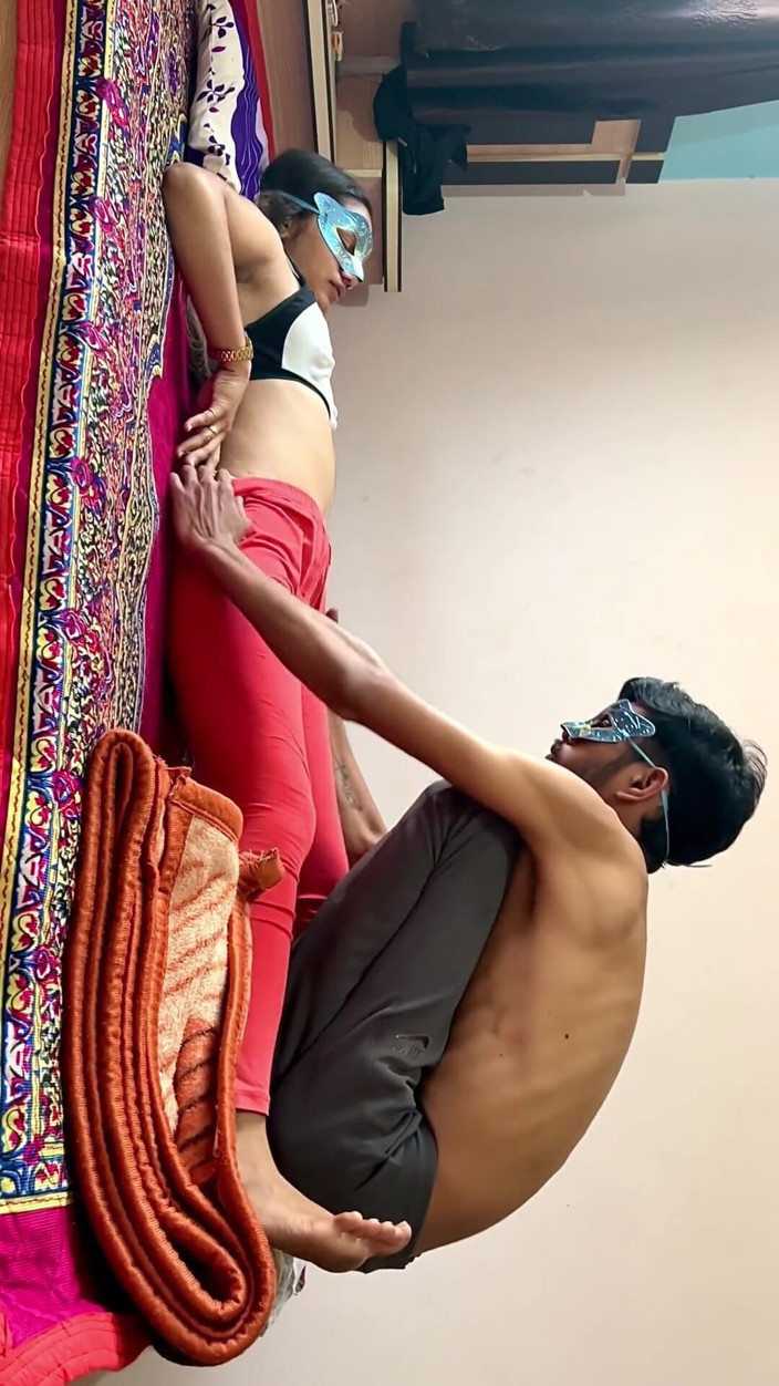 vinu5460: Bhabhi è stata scopata amorosamente