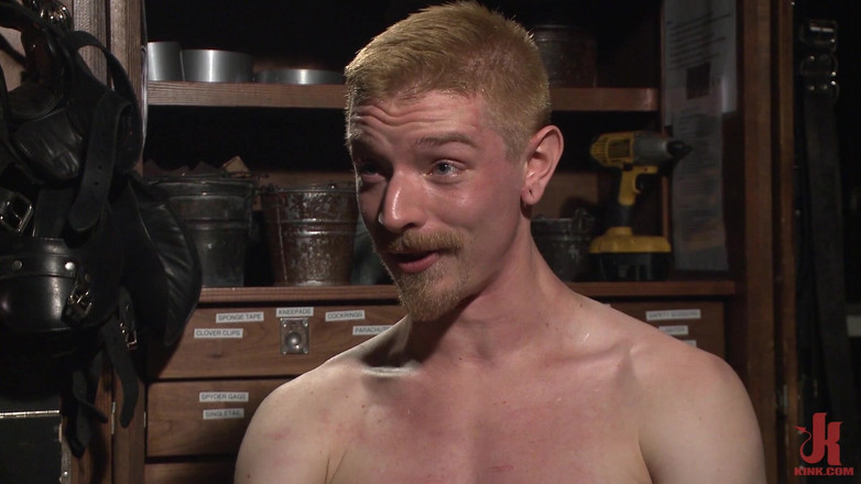 Kink Men Classics: Cody winter: pelacur yang kesakitan tersiksa