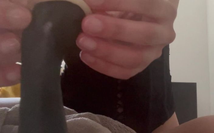Milie Babe: Я граю зі своєю пробкою, смокчу і катаюся на твоєму члені