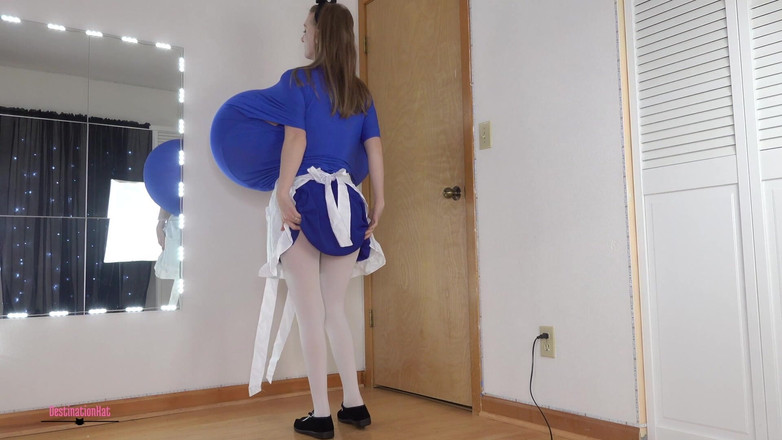 Destination Kat: Alice in Boobieland