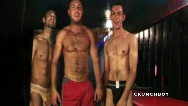 FETISH BDSM STUDIO: Výprask od Muscl Eboye v zákuku