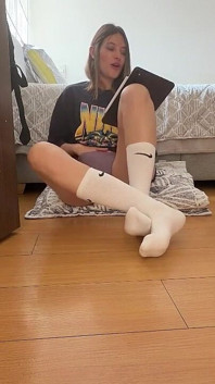 Poezja seksualna kończy się na hardcore'owym seksie między współlokatorem