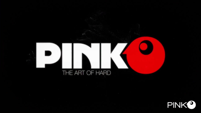 Pinko Club: Мартіна Смеральді відтрахана в груповусі 4 чорними членами