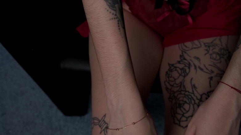 Eva Deva: 对手和静脉的恋物癖，你喜欢我手上的静脉吗