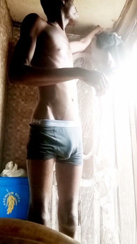 I Show It Come and Bath with Me