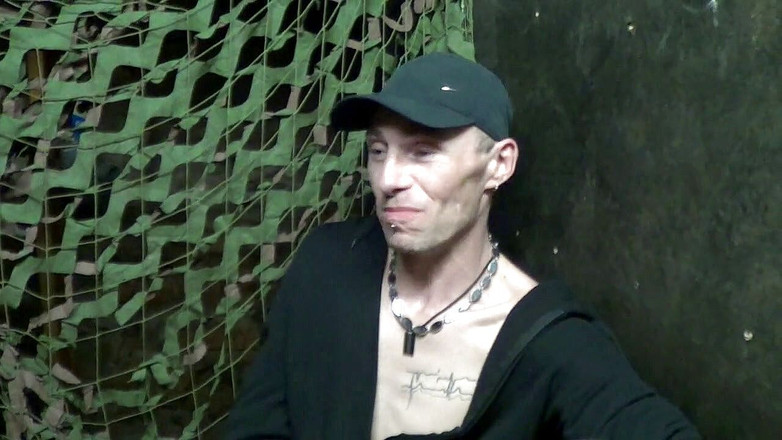 Gaybareback: Хлопець використовується гетеросексуальним військовим у крейсерській стриманості