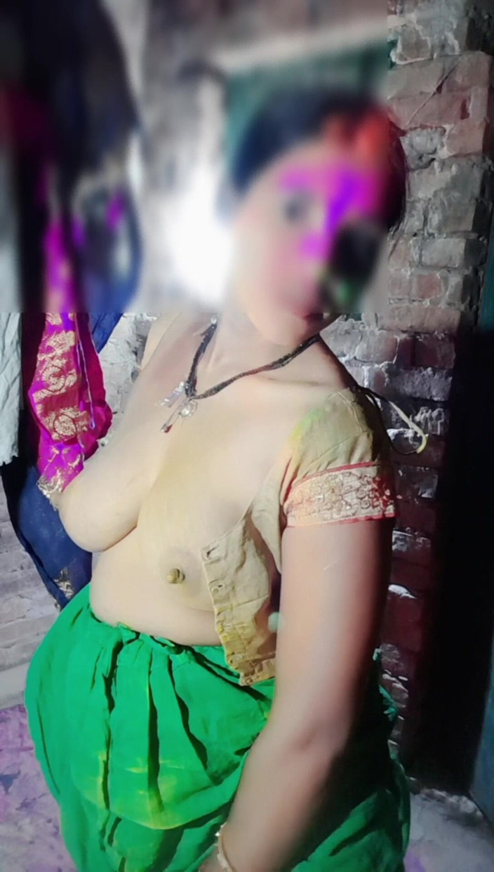 Renudbf: Rekaman seks viral gadis desa perawan india