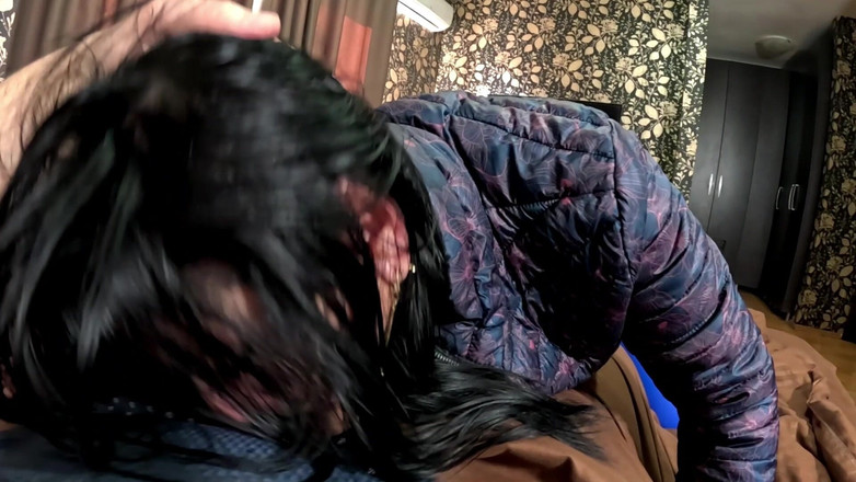 MilfyCalla: Cameltoe de cuero azul &amp; downjacket fetiche descuidado oral, juego de...