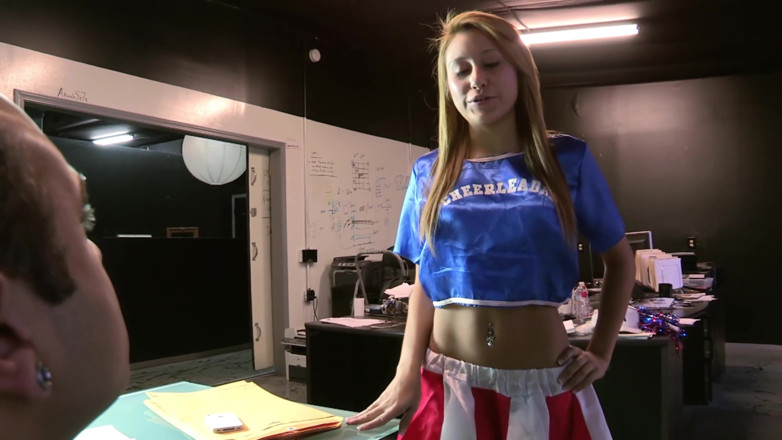 Hefburg: Teen twerks on boss cock