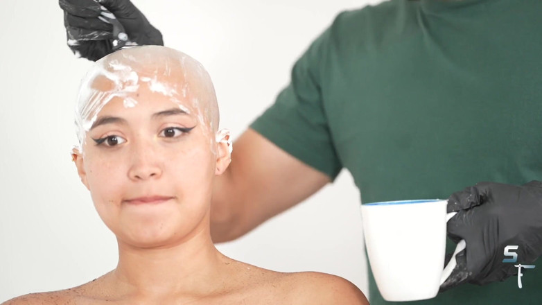 Shave Flix: Curly Sasha