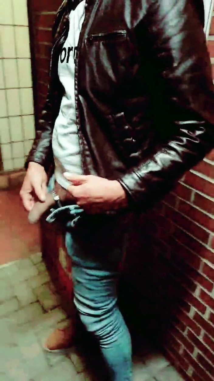 Slutboyben: Sürtükboyben cam4 erkek delisi teşhirci sana teşhir ediyor