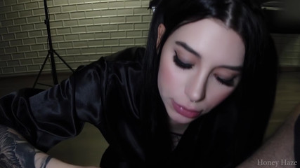 Honey Haze: Hijastra eyacula por primera vez Miel Haze