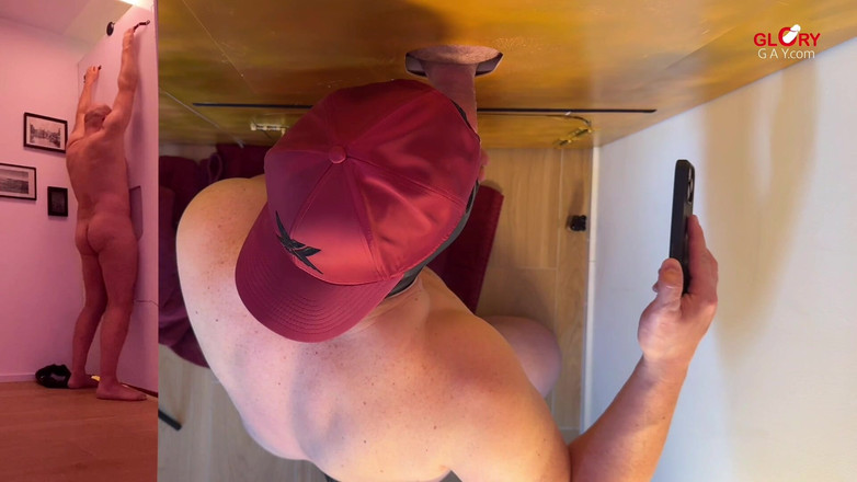 GLORYHOLEGAYS: Geiler Daddy Spritzt Den Keks Komplett Voll… Und Ich Esse...