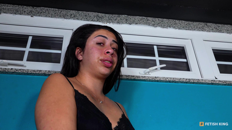 FetishKing: Lesbický gang dominující hluboké nohy - polykání našich dokonalých nohou