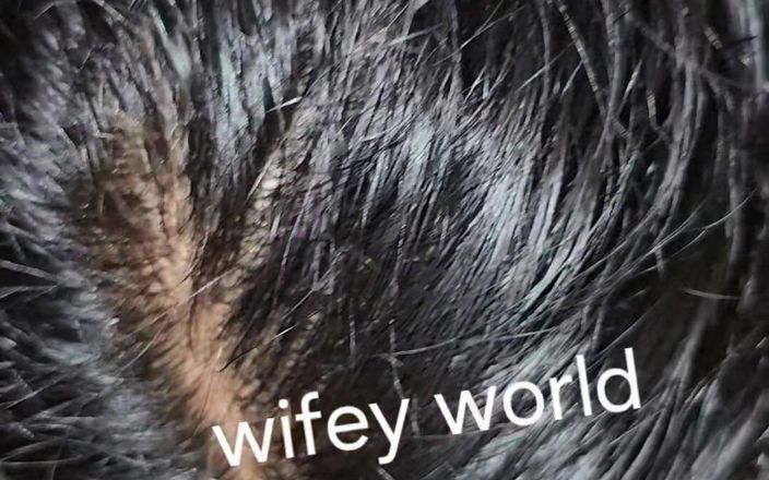 Wifeyworld2025: Ingoio gola profonda