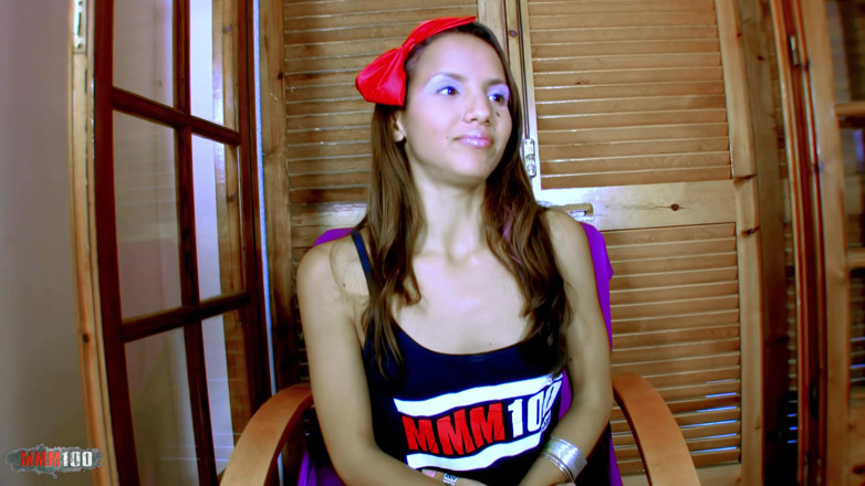 MMM100 Solo: Jade Kitti: Wywiad wideo seksowny z Jade Love