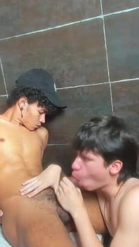 I Suck Giant Cock of My Delicious Brunette Friend Sits so Big in My Hand
