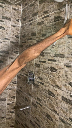 Baddestboyx: Oh meine güte, zu viel sperma