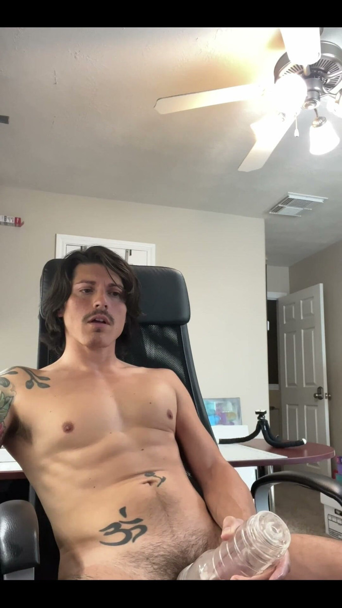Andy Mendoza: What’s a Better Way to Spend Time at Your Desk...