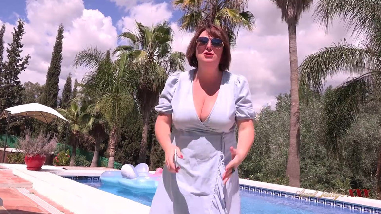 Aunt Judy's XXX: AuntJudysXXX - Lost Tourist MILF Jojo Robinson Needs Your Help POV