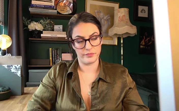 Countess diamond: Додаток для фінансового менеджменту, відео від першої особи