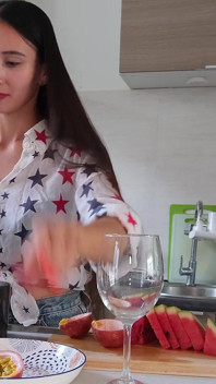 Rutina zilnică - Hai să facem suc proaspăt împreună