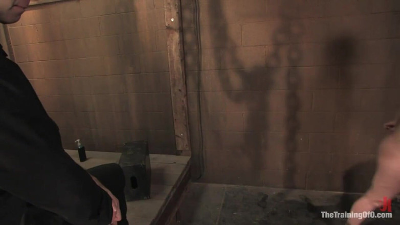 The Training of O by Kink: Latihan Cherry Torn, Hari Kedua