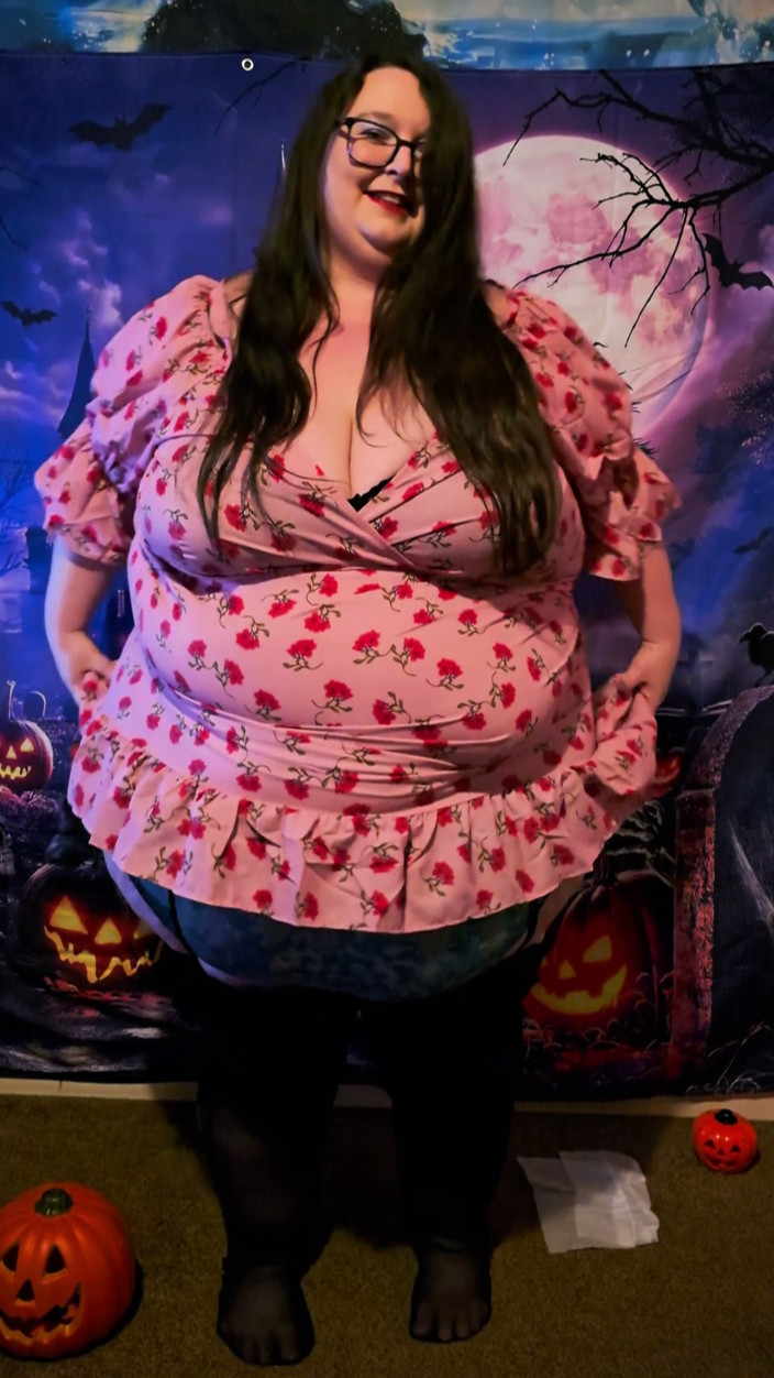 SSBBWLadyBrads: SSBBW Tight and Curvy Dress Haul Oct 2026 Part 1