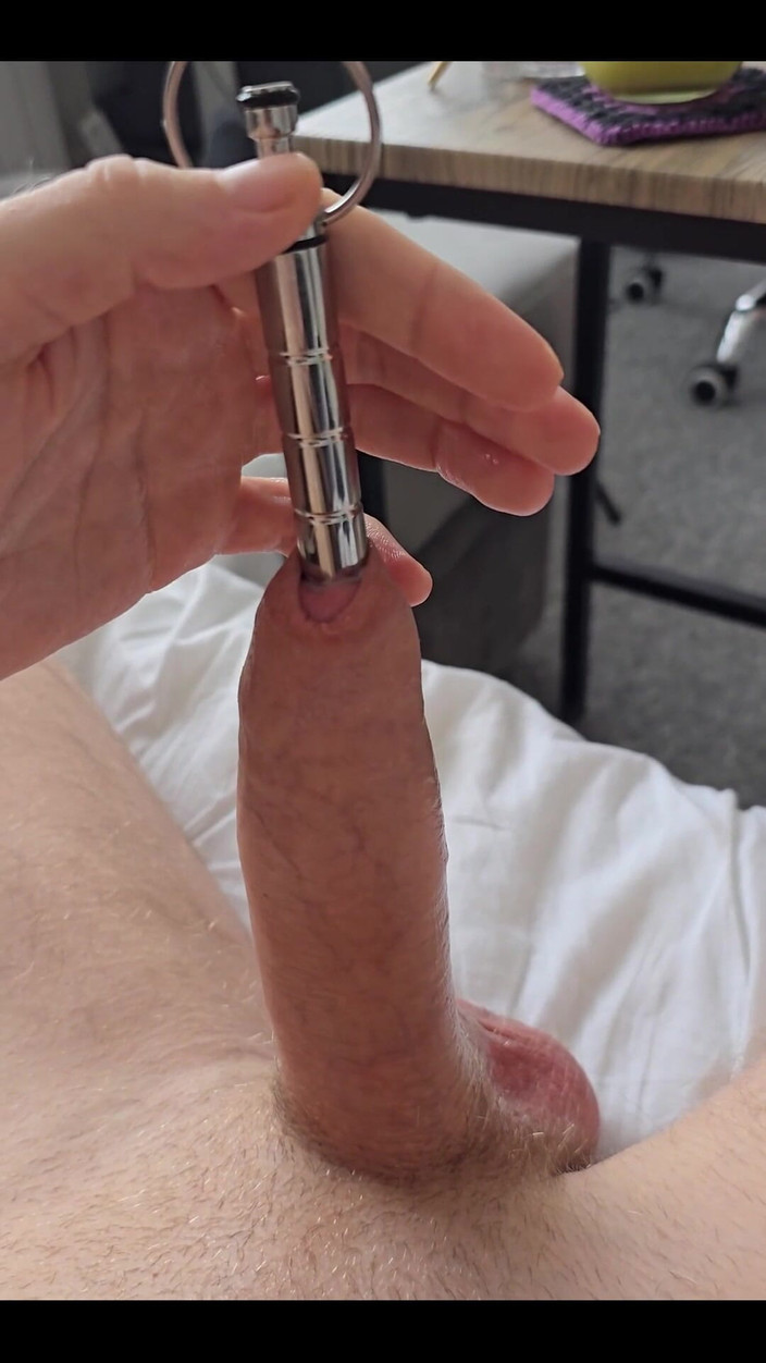 The Max Powers: Vid Medley Pushed a Plug and Urethral Vibrator Down My...